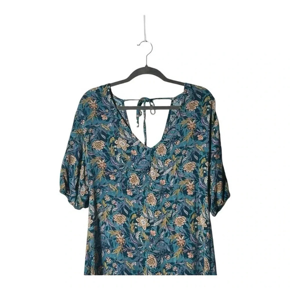 2014. MAURICES SHORT SLEEVE MIDI LENGTH DRESS PIXIES STYLE BOTTOM HEM SIZE LARGE - Picture 2 of 7